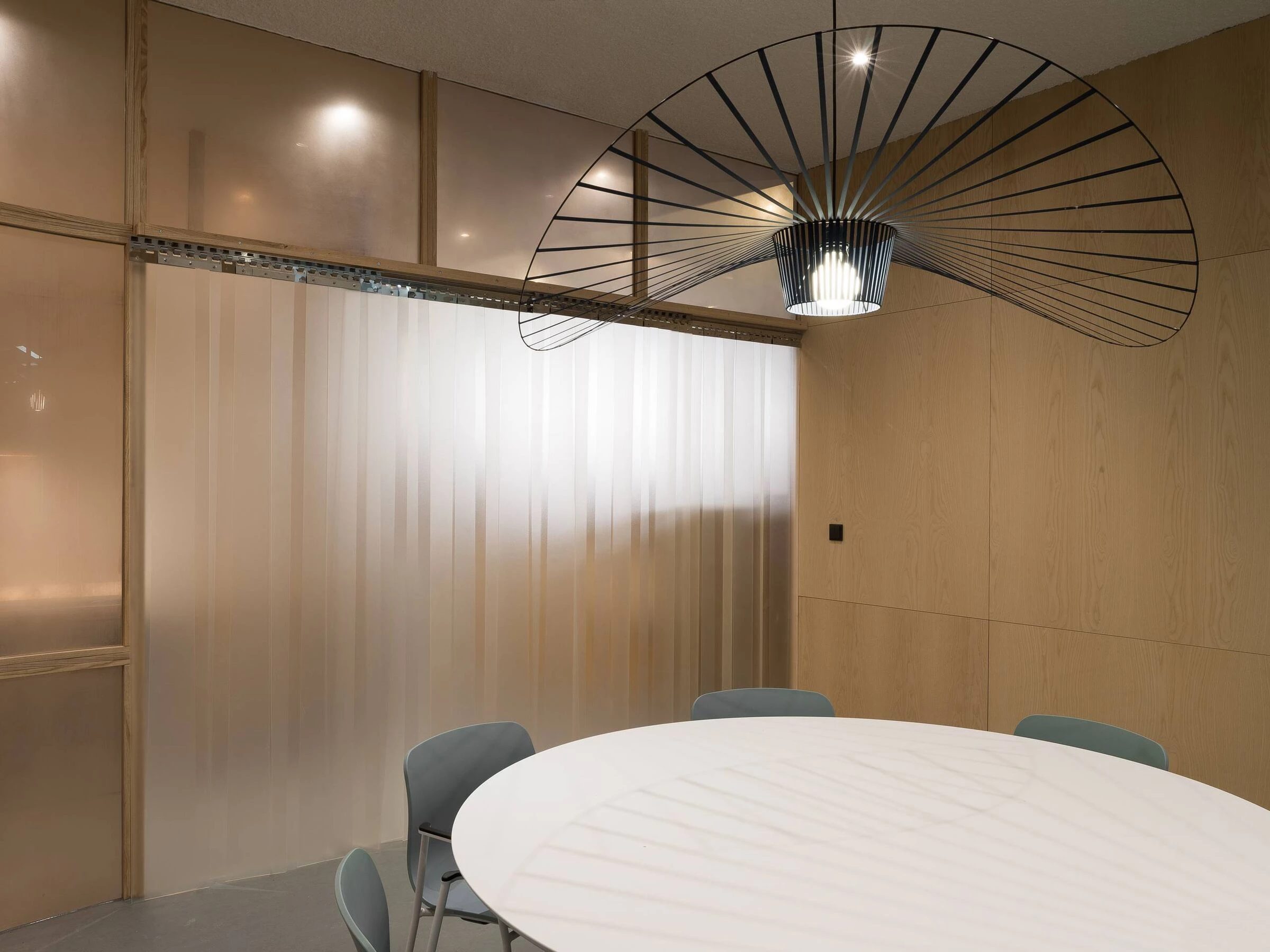 定制化绿色办公空间 | 荷兰乌特勒支前铁路工厂改造-18