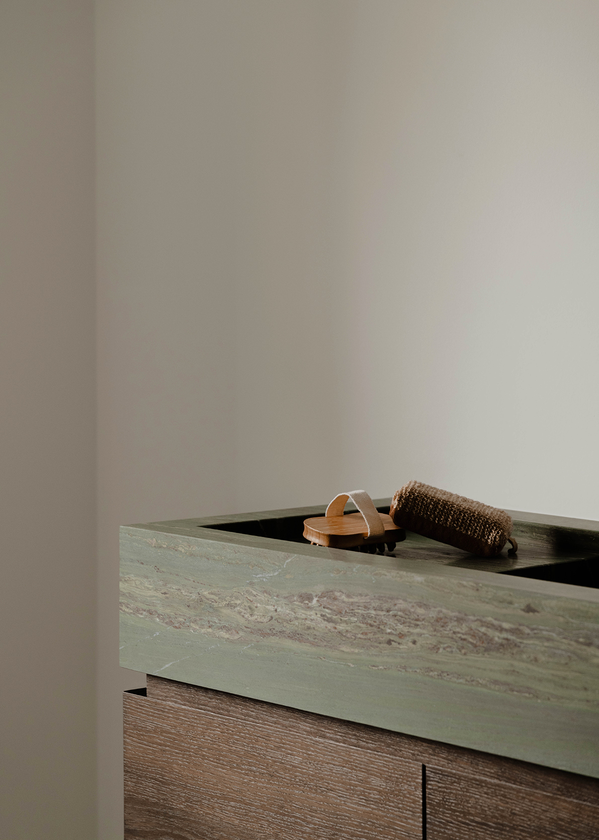 小腿角 | chrisma | 2020 | 比利时-15