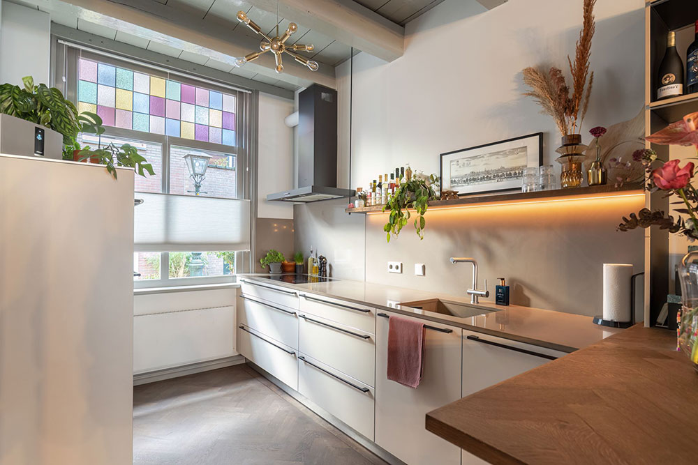 荷兰历史民居的灰阶现代设计-10