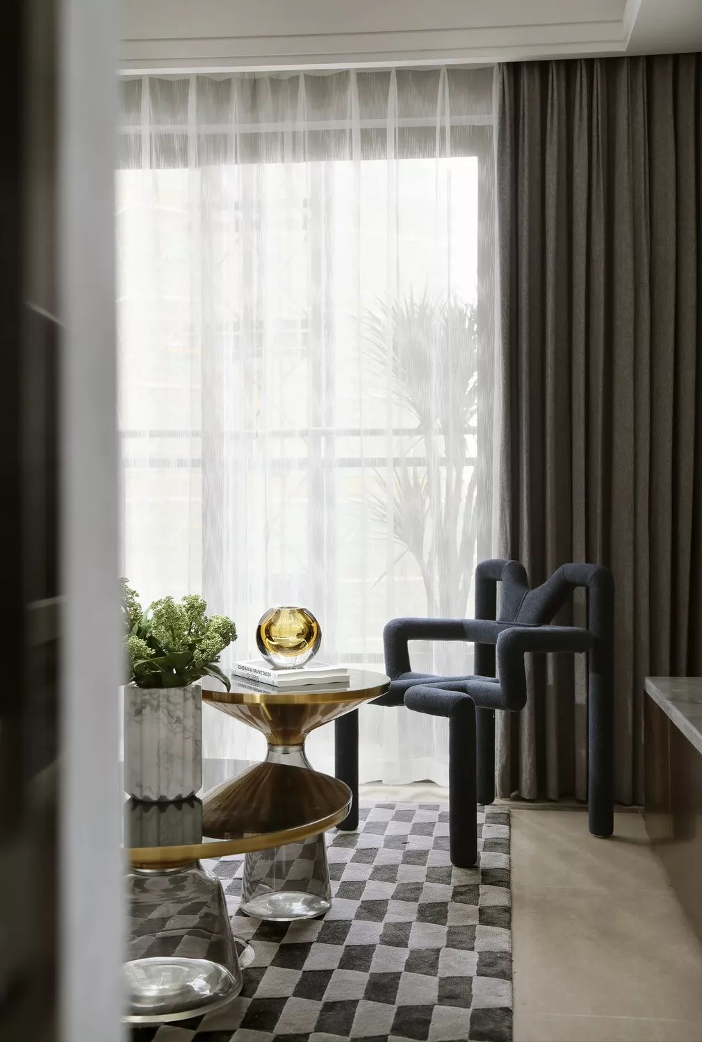 融创东莞黄江晨熙花园住宅样板房 | 枫叶棕的渐变光影-12