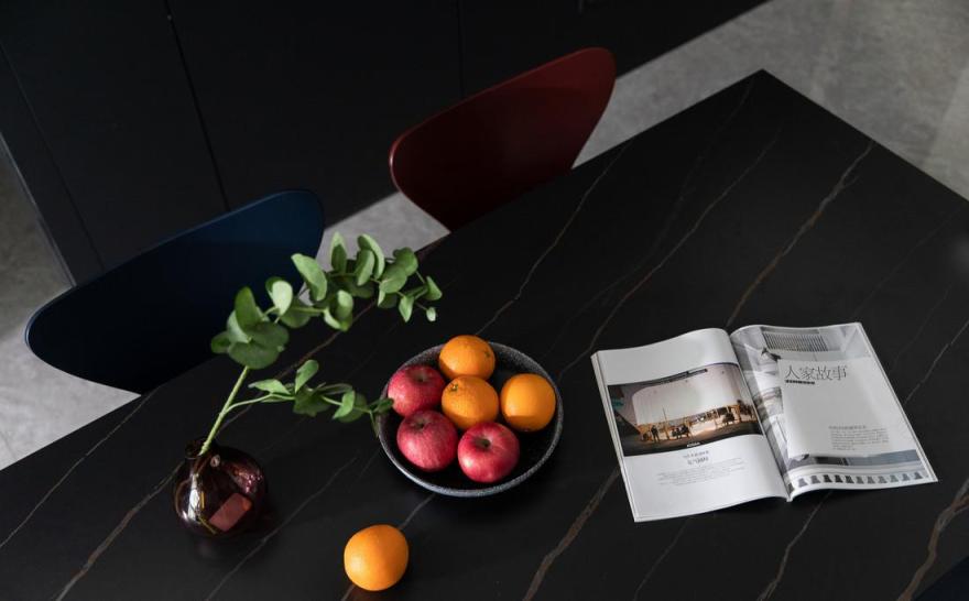 暗黑中西双厨 X 宁静质感空间设计-21