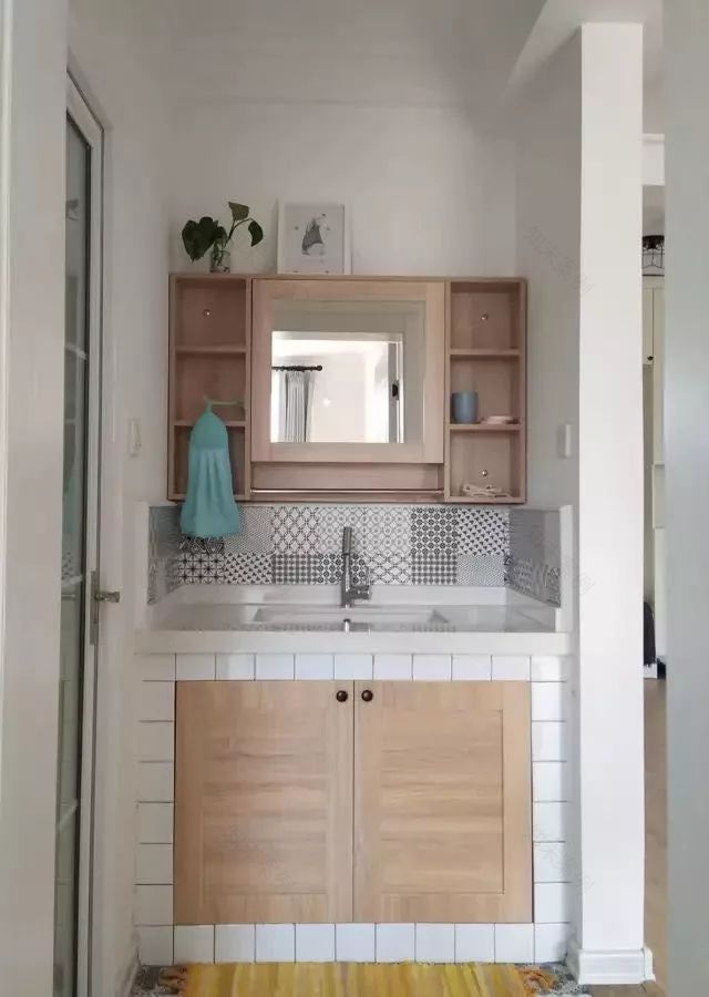 小户型卫生间救星——镜柜的选购与安装-26