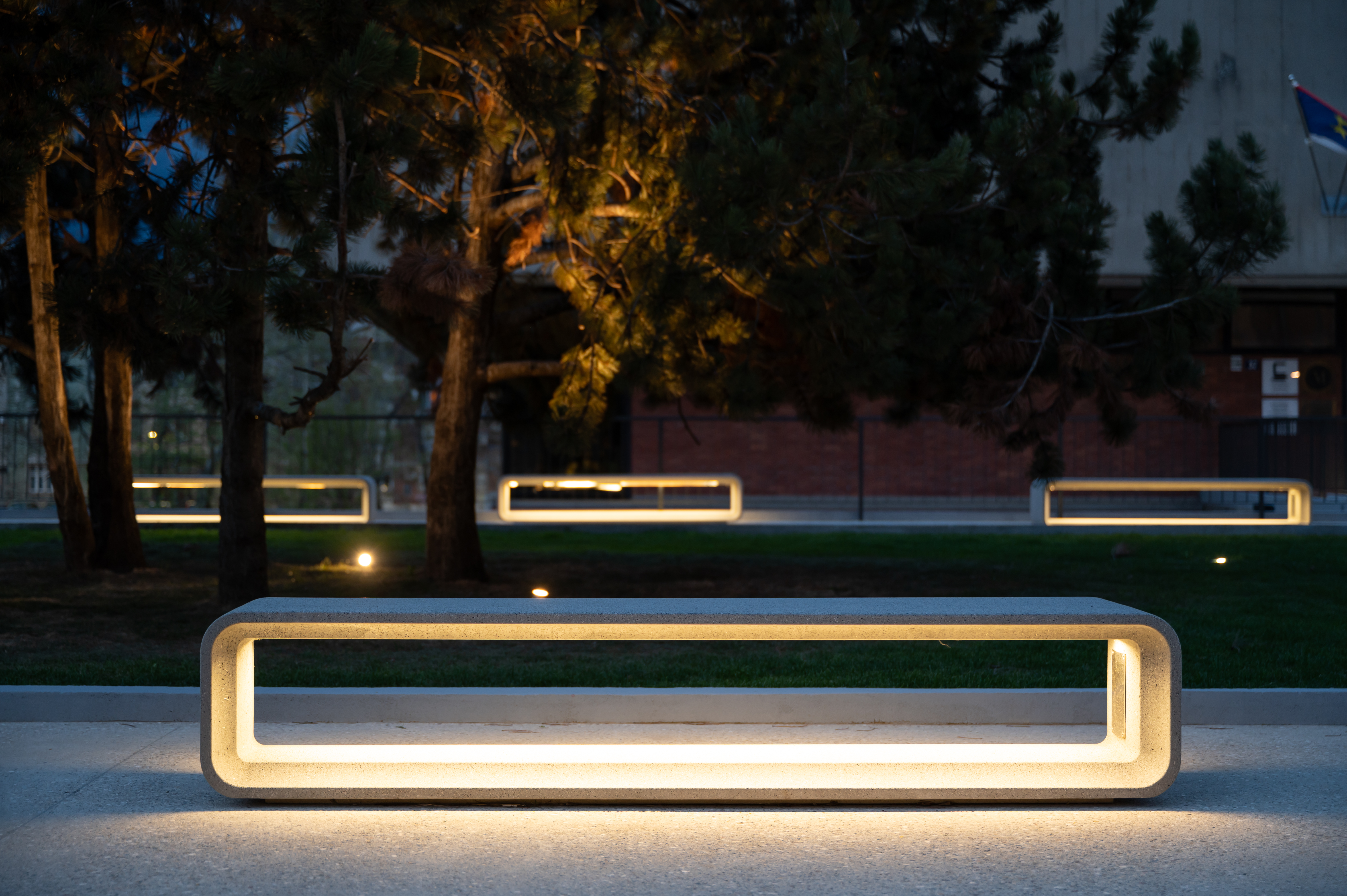 Vojvodina当代艺术博物馆前高原翻新丨DBA doo-11