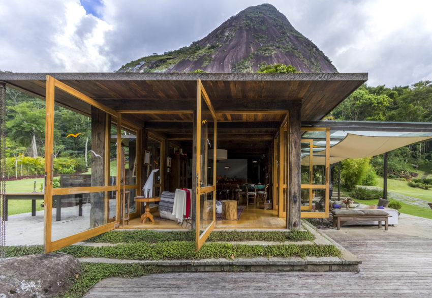 Dreamy Brazilian House in Correas created by Rodrigo Simão Arquitetura as a beautiful escape home DreamyBrazilianHouseinCorreas由RodrigoSim-oArquitetura创建，作为一个美丽的逃逸家。-28