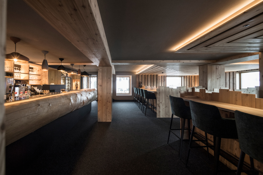 高山之上的酒店设计-36