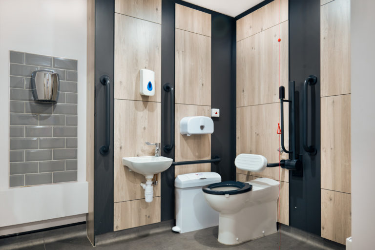 Sir William Borlase’s Grammar School – Washrooms - Envoplan-14