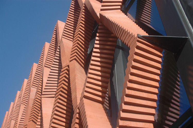 Gramazio Kohler机器人打造的砖砌外立面丨Gramazio Kohler Architects-8