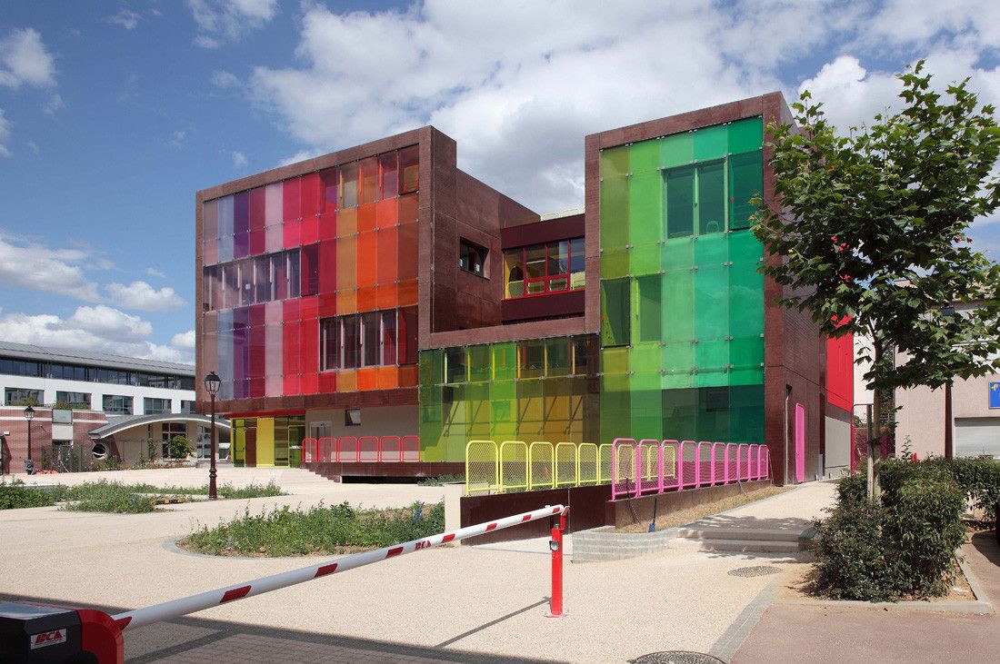 圣克劳德体育休闲中心 | 彩色立方体城堡-31