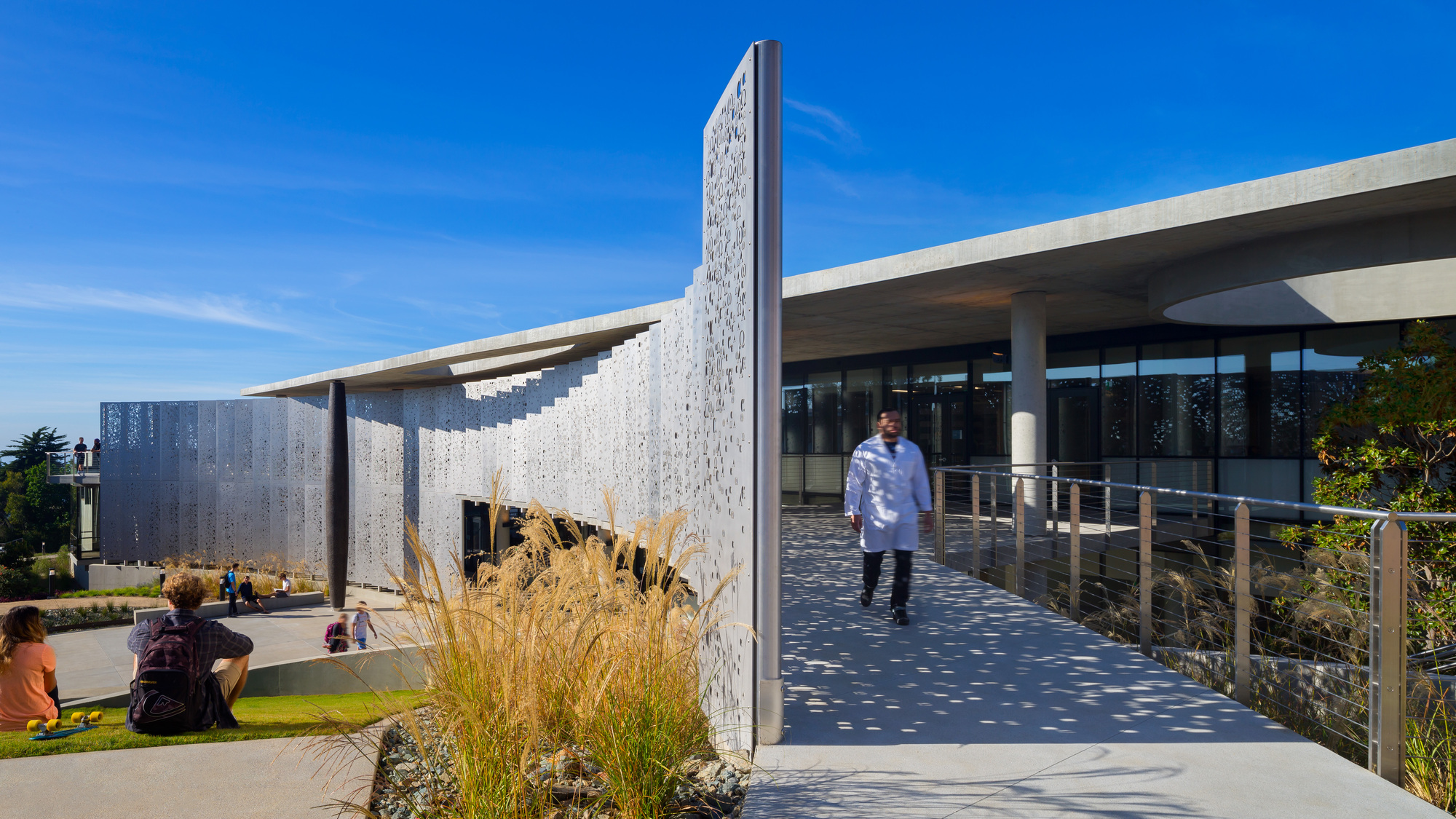 Point Loma Nazarene University Science Complex / Carrier Johnson + Culture-21