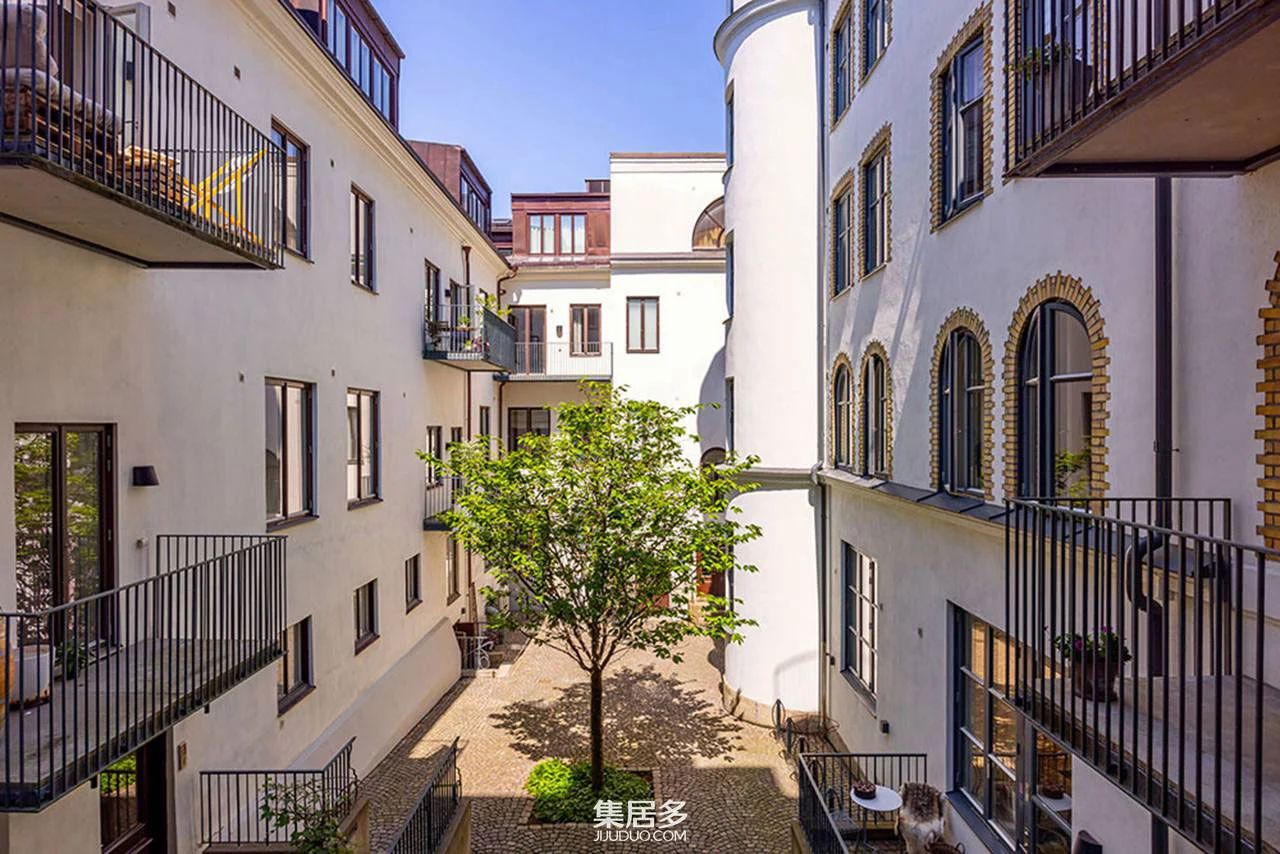 哥德堡 19 世纪建筑玻璃后卧室公寓丨瑞典-33