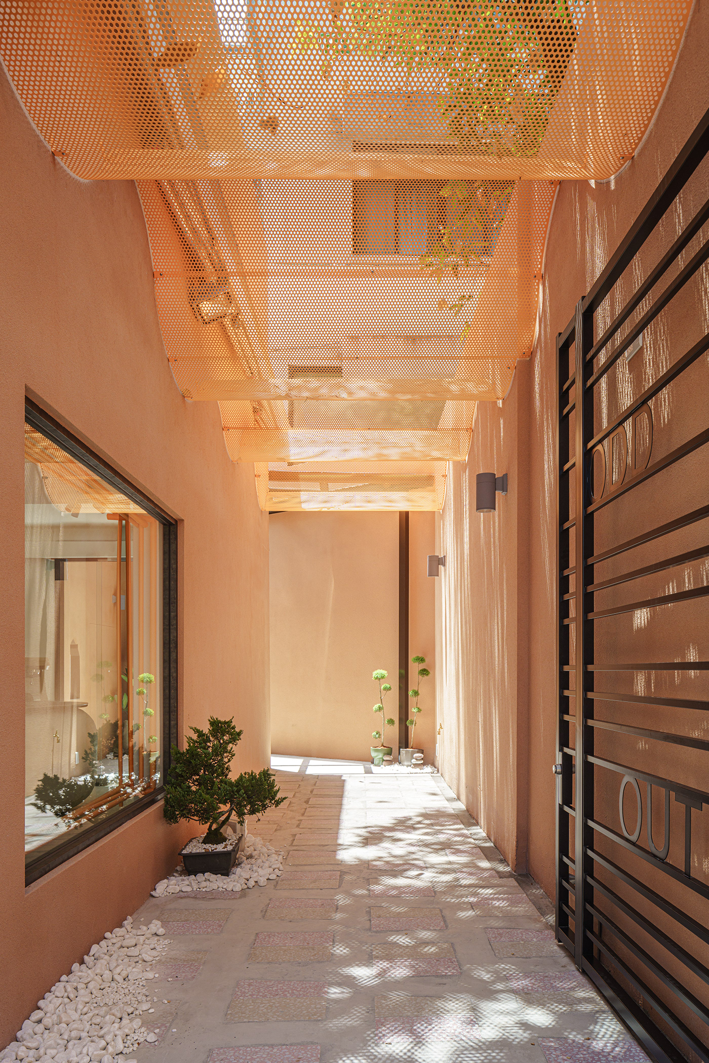 格格不入的人（或物）与众不同的人（或物）丨中国台湾丨HAO Design-8