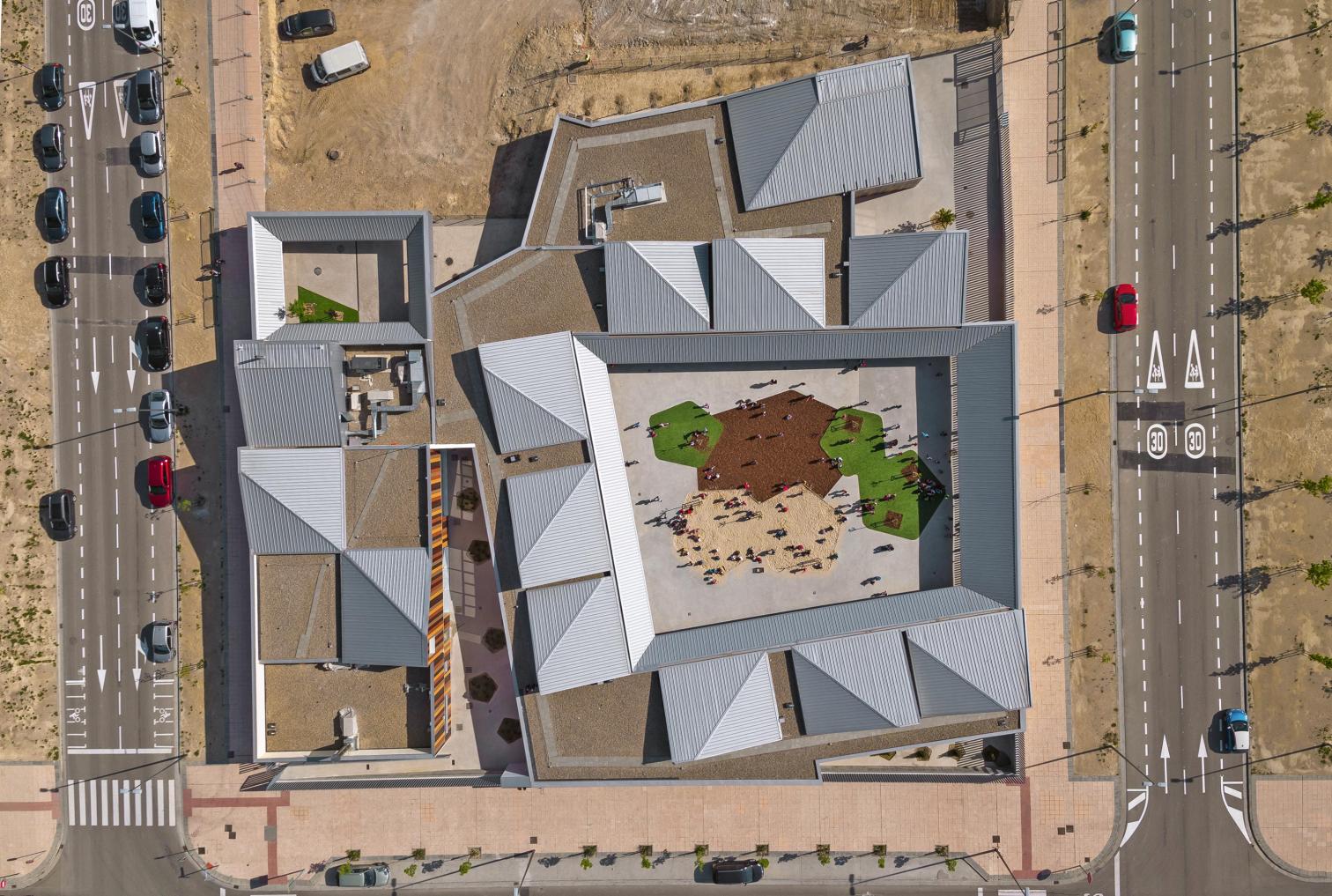 幼儿教育中心的南向拓展 | Zaragoza 的 Arcosur 幼儿园-9