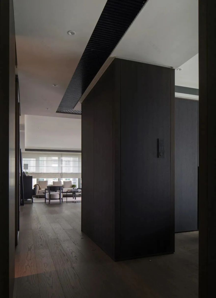 上海静安150平现代极简住宅设计丨中国上海丨无格(上海)设计咨询有限公司-17