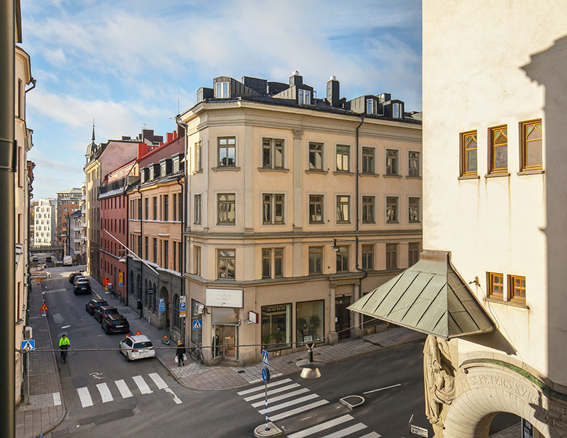 瑞典粉色小厨房公寓-14