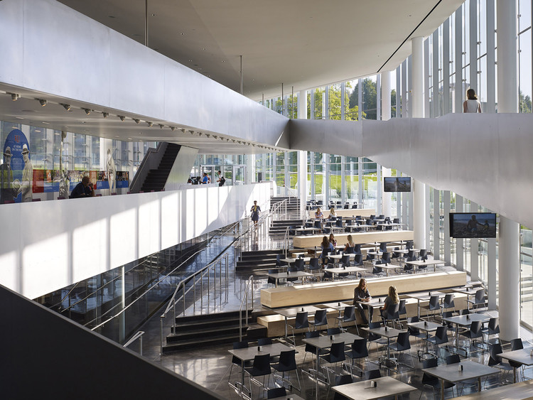 堪萨斯大学德布鲁斯中心(DeBruce Center)-36