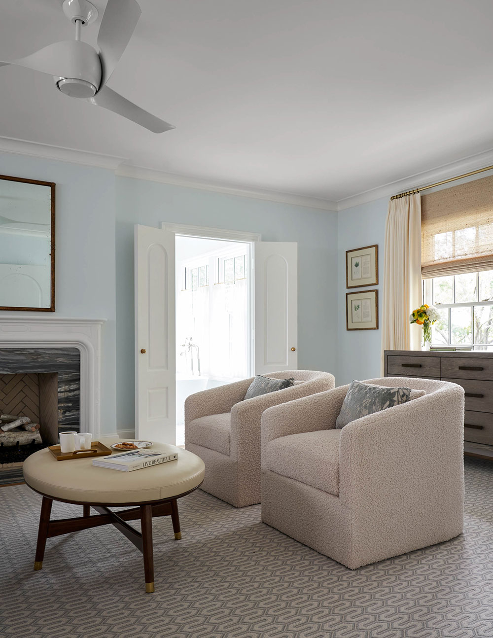 达拉斯美丽住宅 | 淡雅粉彩与花卉壁纸的完美融合-7