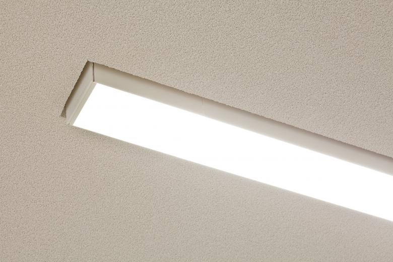 布鲁塞尔北站商务区办公楼入口大厅翻新项目丨比利时-18