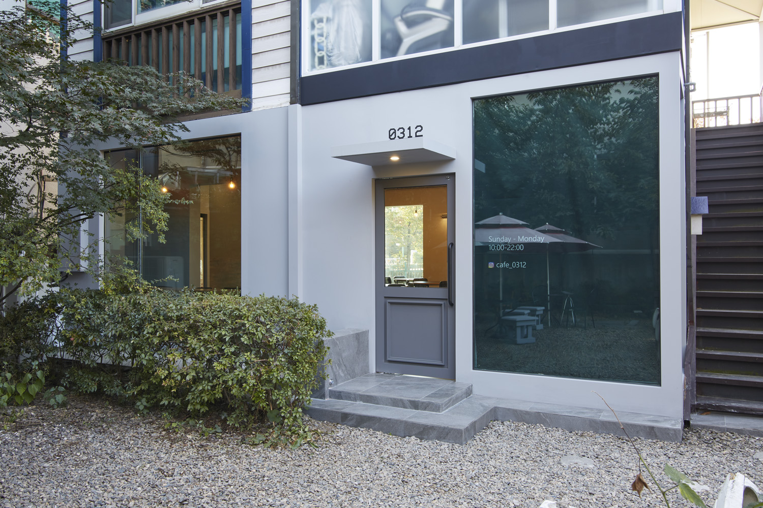 简约清新 18 坪咖啡厅设计-18