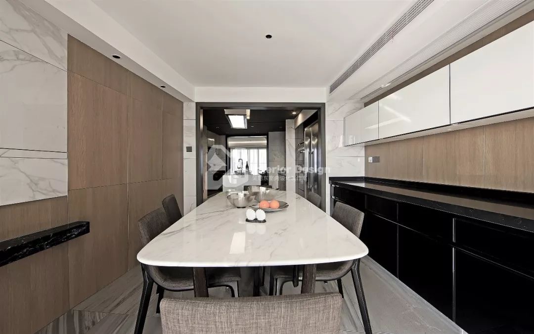 黑白极简,打造 330㎡顶层复式梦空间-64