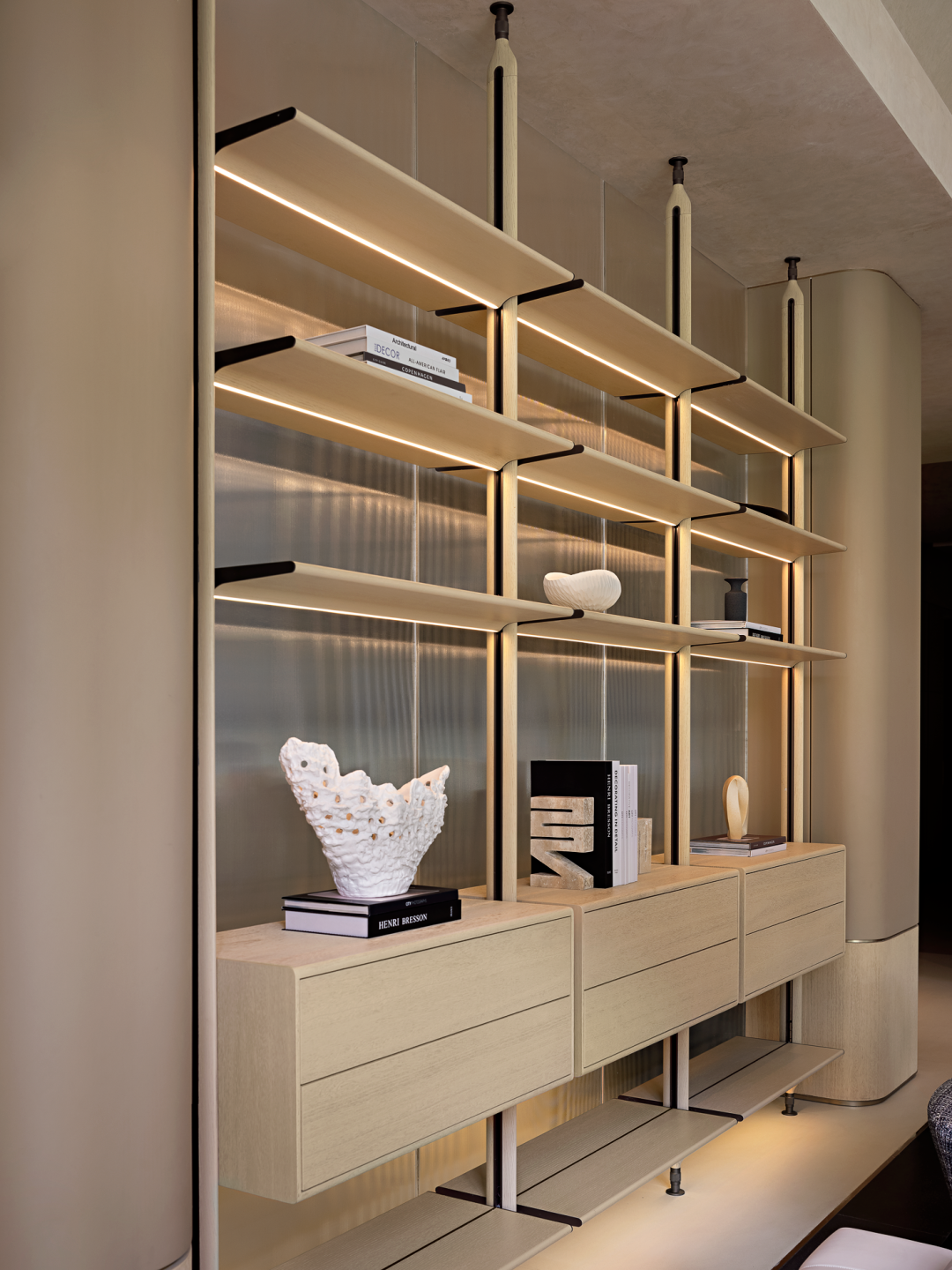 加拿大HV小管高压变频空气系统高迪家俱体验馆丨中国深圳丨迪笙设计-51