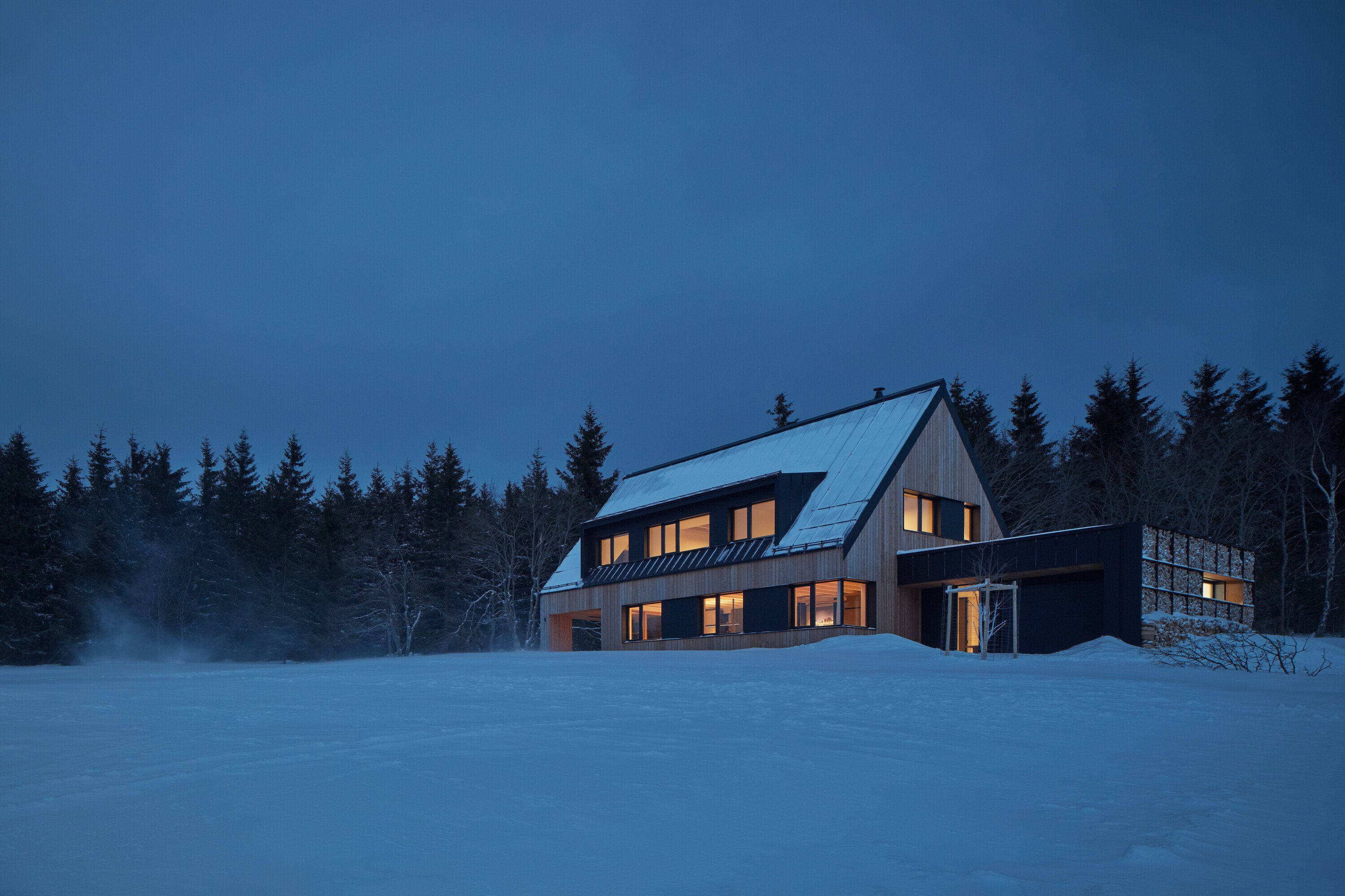 朝夕小屋丨捷克丨ADR-45