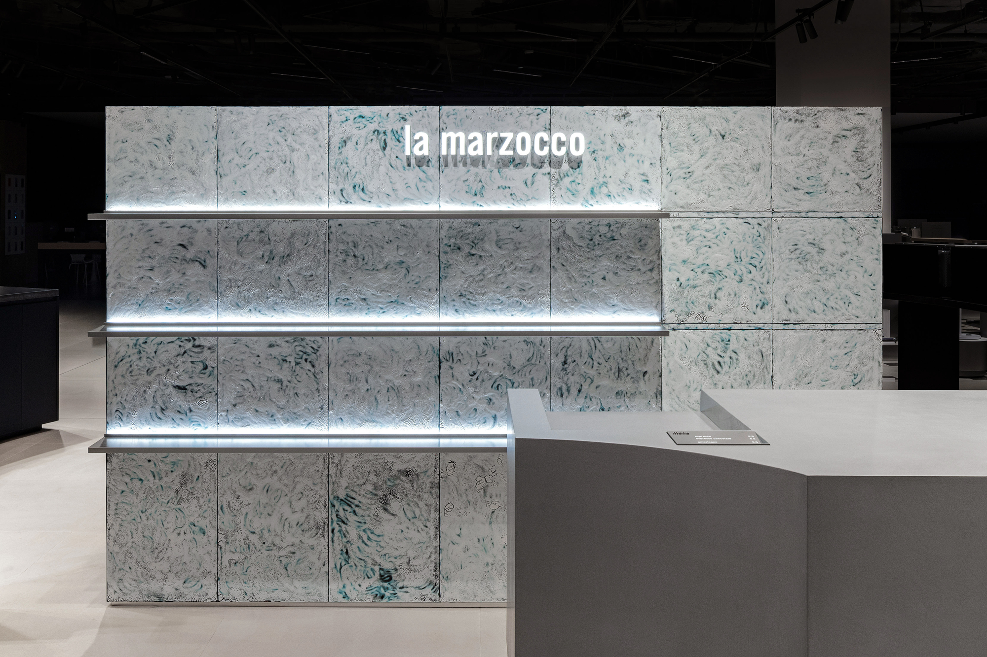 Lamarzocco Shinsegae Dept. Gangnam Store  / RVMN-31