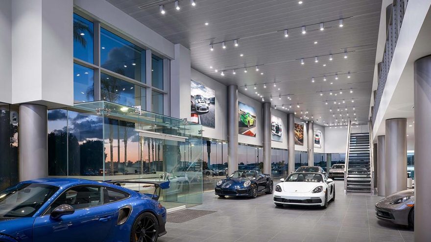 加州卡尔尔斯巴德 Porsche 经销商现代建筑设计与室内设计-2