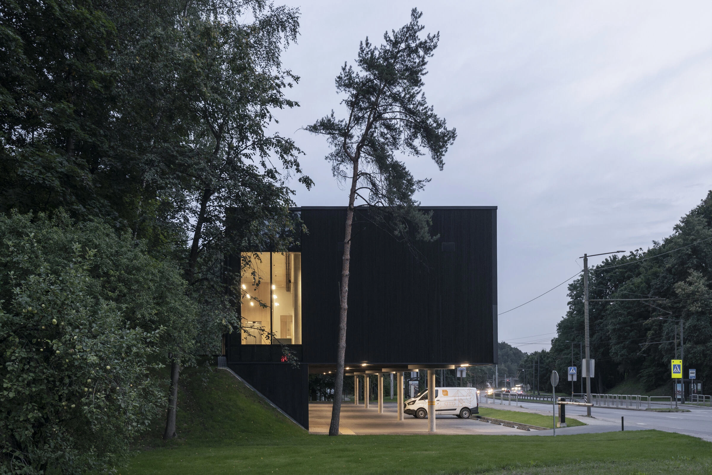 Kaunas 商业建筑丨立陶宛考纳斯-7