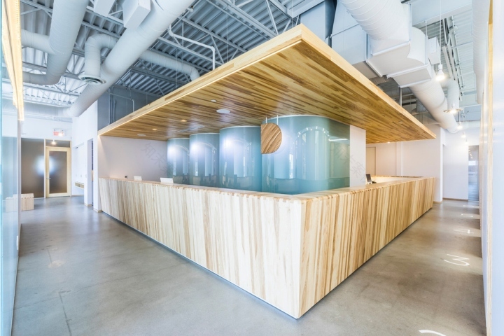 Clinique D私人诊所室内设计丨加拿大-5