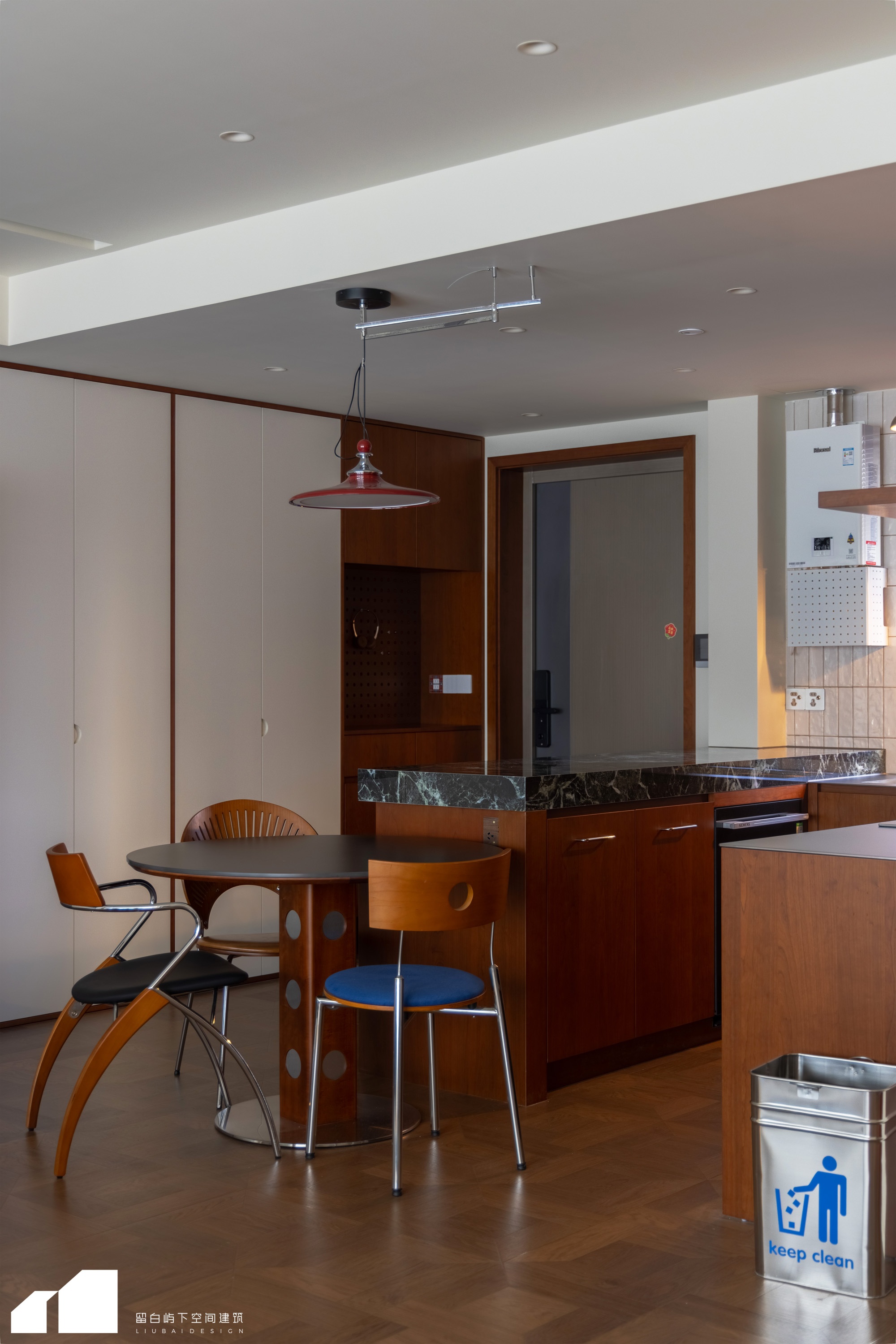 实景 中古包豪斯，打造功能与美的平衡丨留白设计-9