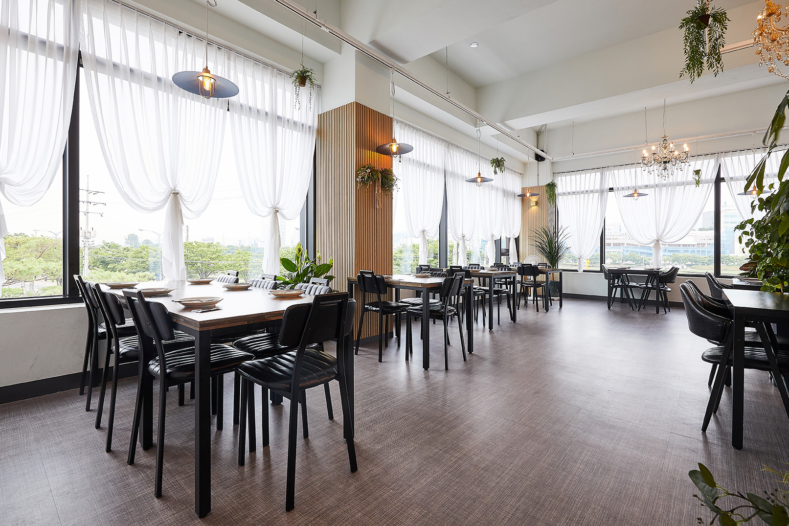 意大利餐厅的设计魅力 | 简约而优雅-11