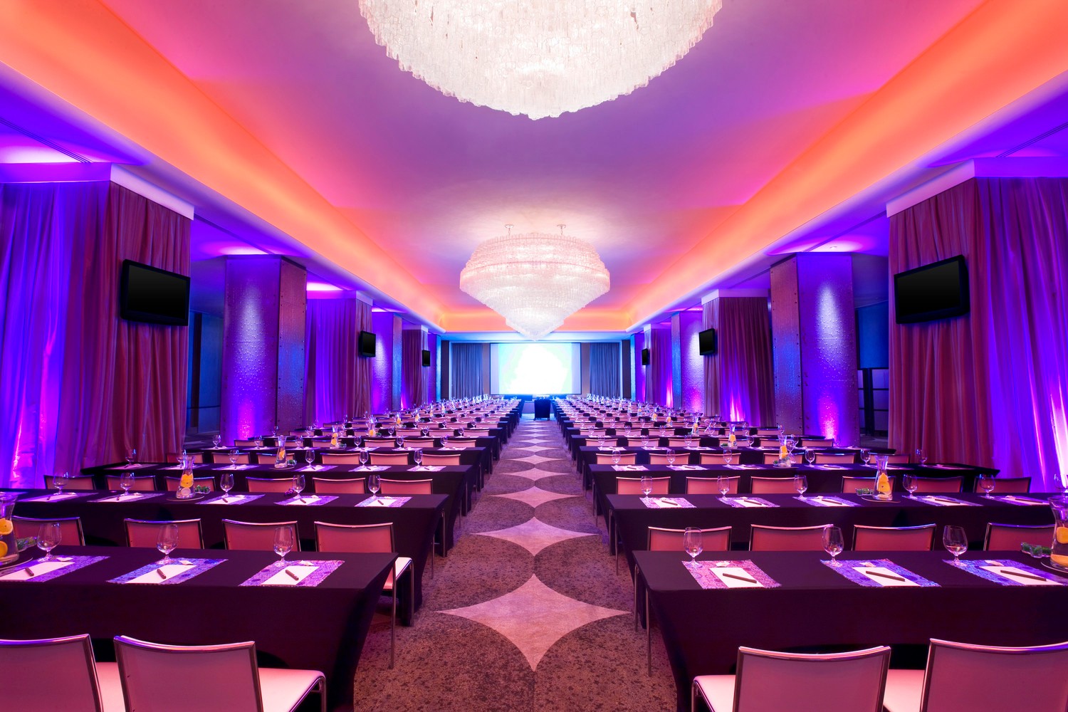 W Washington D.C United States-1