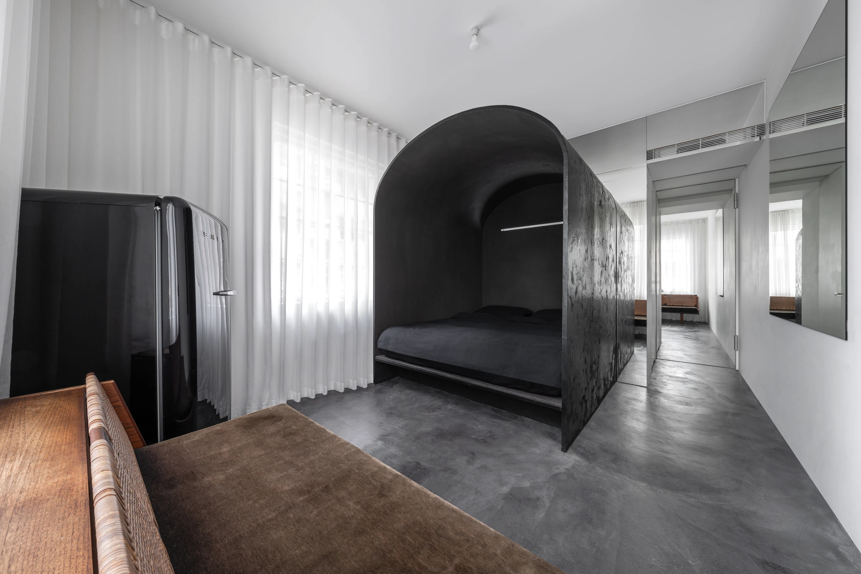 YOLO 酒店 | Chou Shih Hsiung | 2024 | 中国台湾-14