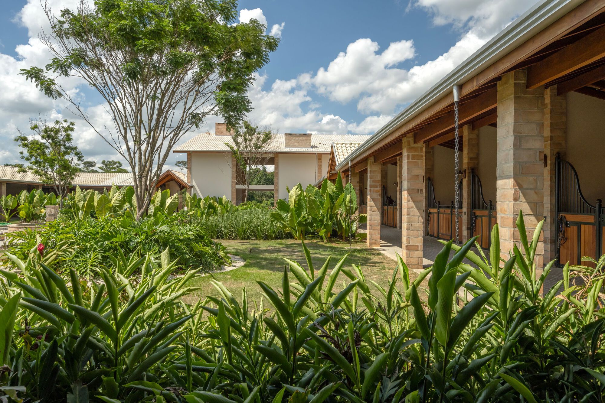 VM 马术马厩丨巴西丨Per Cavalli Arquitetura-40