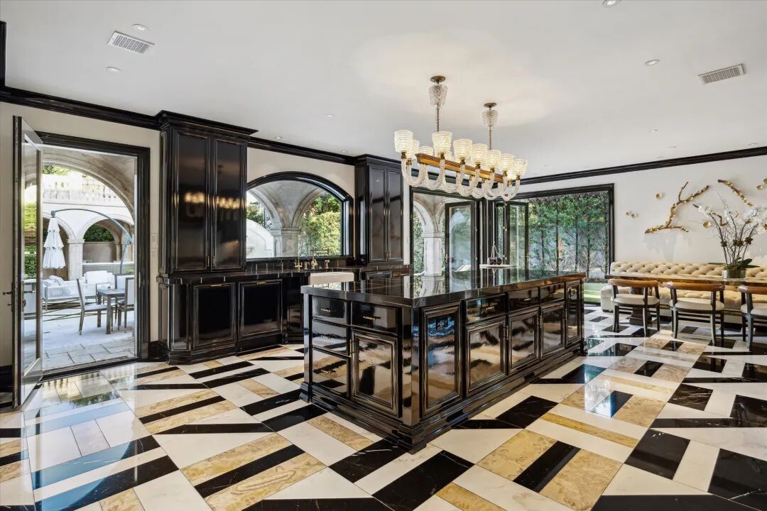 重焕新生的地中海庄园：休斯顿RiverOaks的永恒奢华-20