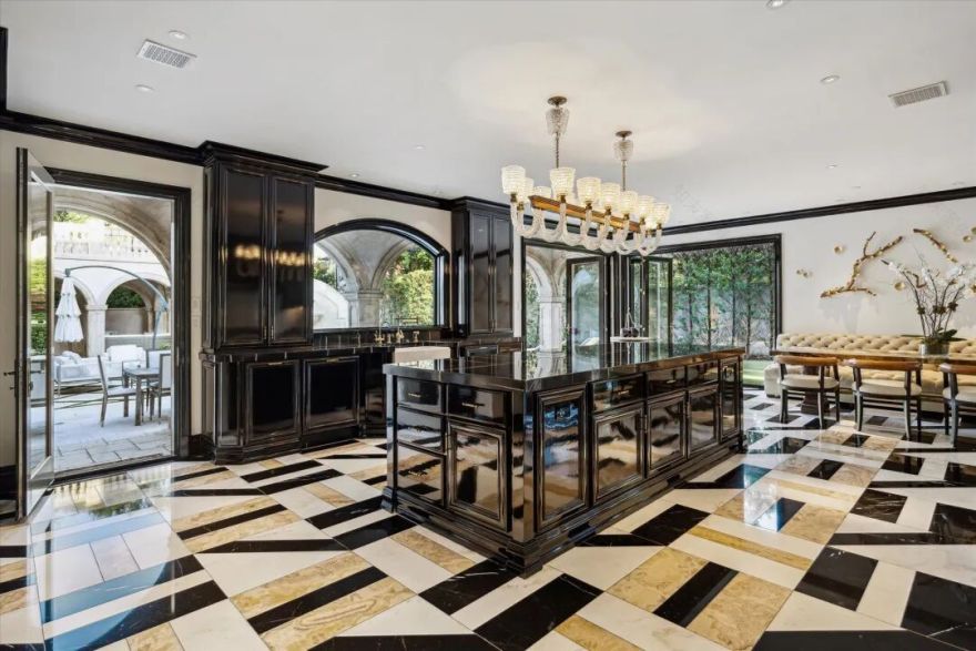 重焕新生的地中海庄园:休斯顿RiverOaks的永恒奢华-20