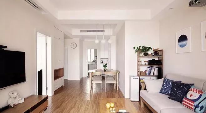 46㎡简约小宅 | 绿植、金属线条与开放式衣柜的完美结合-18