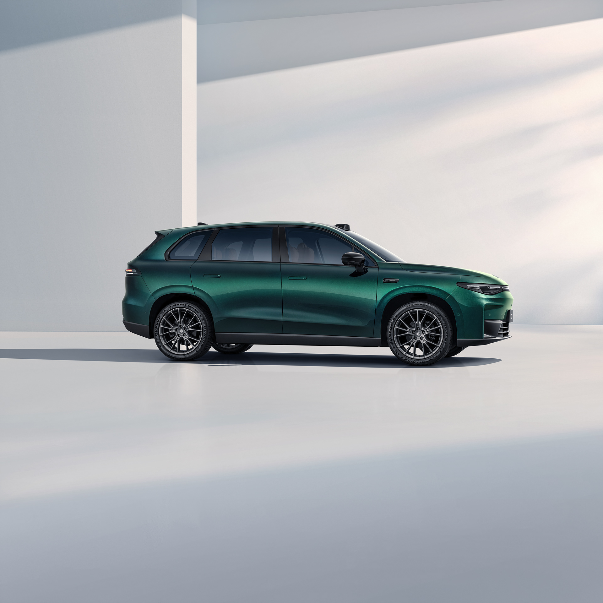 你提供的THE PERFECT LIEFE可能有误，推测正确的词是THE PERFECT LIFE，对应的翻译是：零跑C10，完美生活 丨BITONE-5