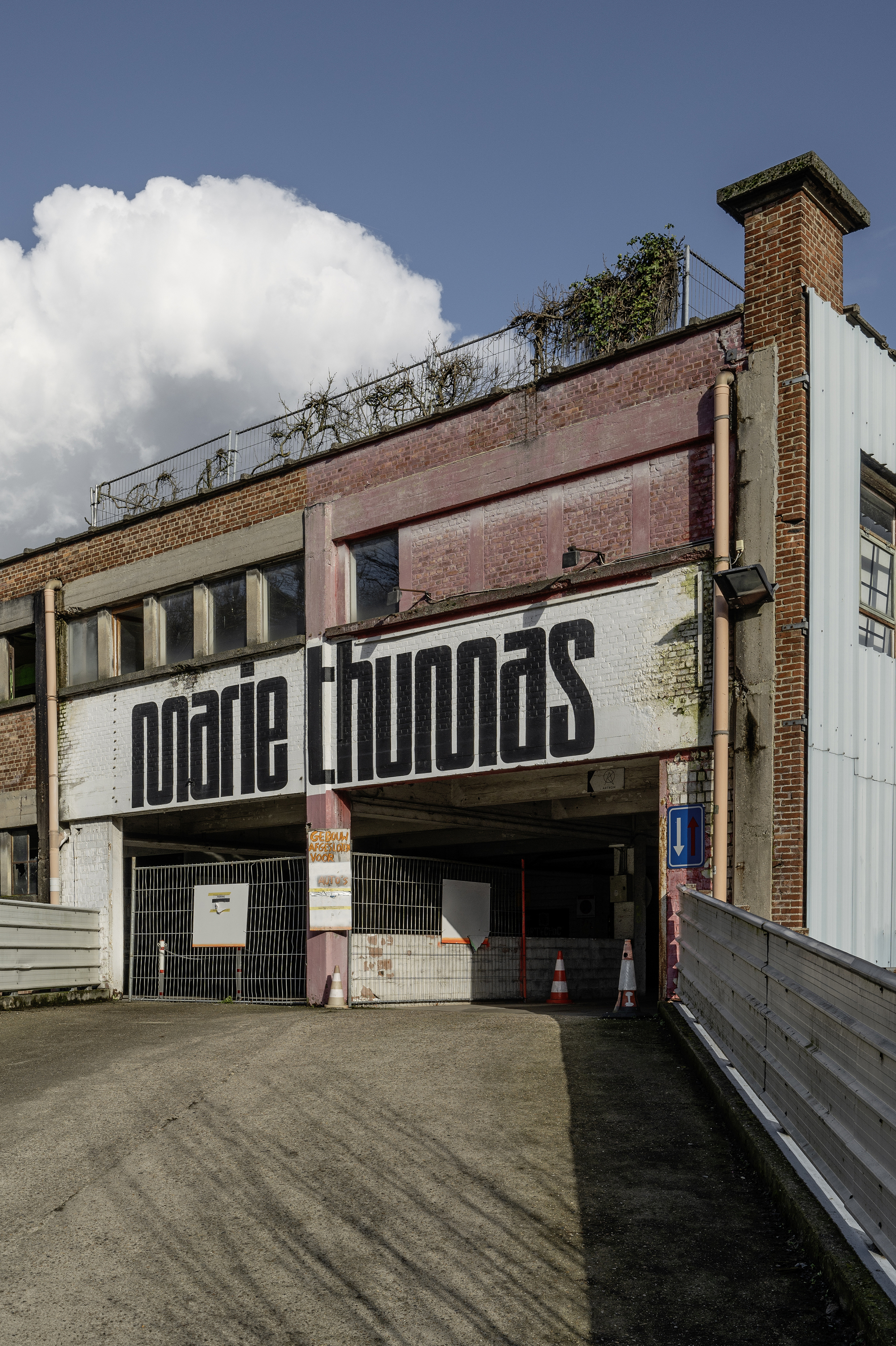 玛丽·托马斯工作场所丨比利时丨tweestroom architecten-28