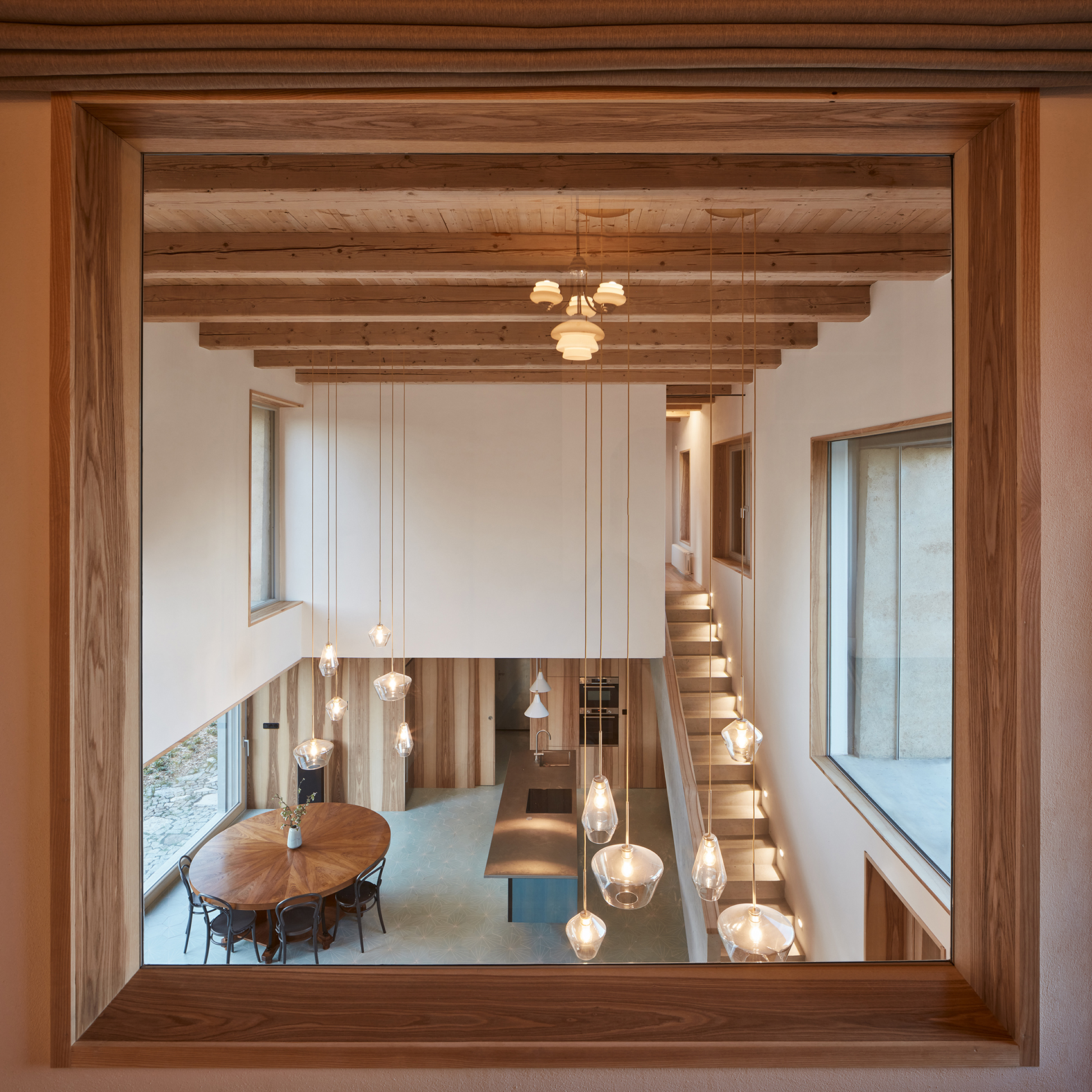 废墟中的房子,捷克 / ORA-45