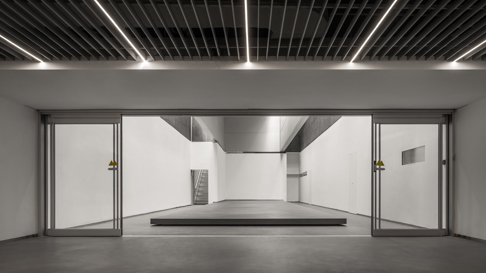 里向空间 & 北京缦合艺术中心 / BUZZ庄子玉工作室-47