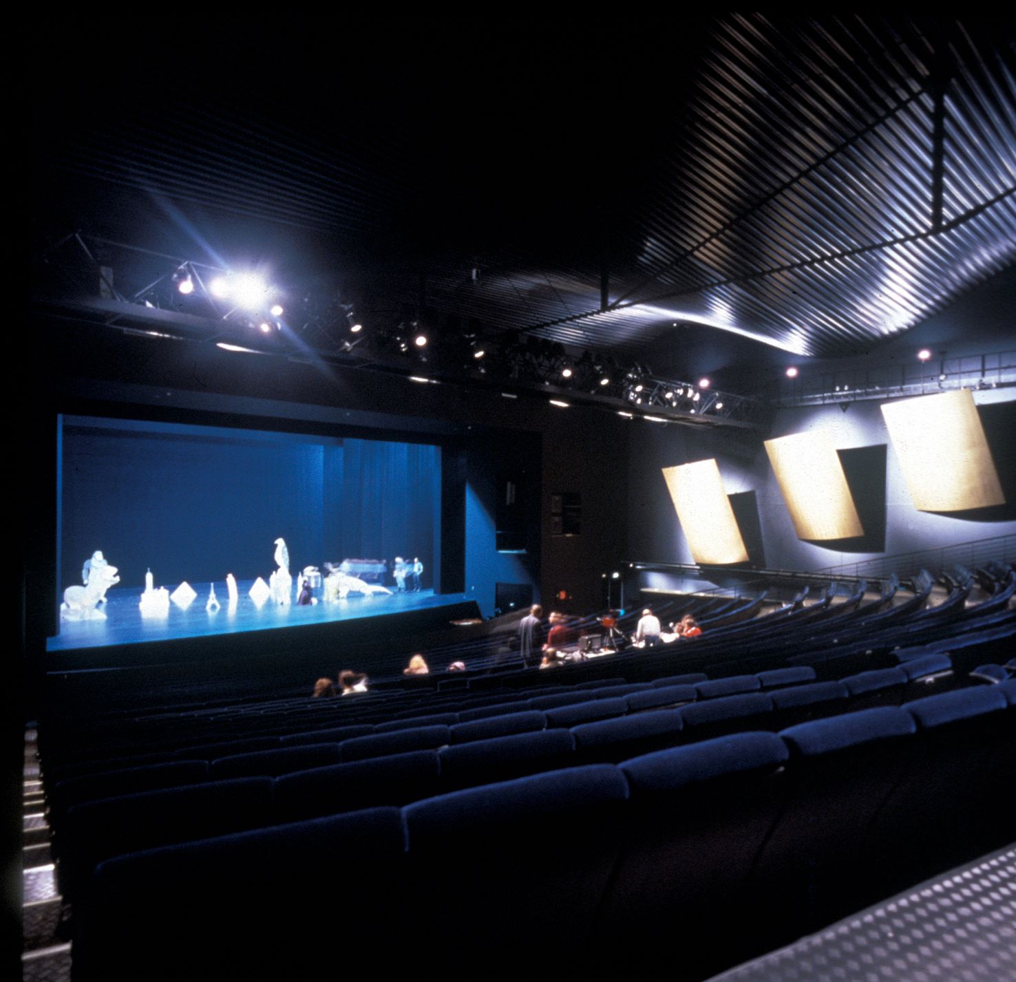 荷兰舞蹈剧院-23