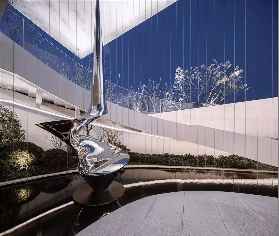 南京中海·左岸澜庭 | 曲线之美，诠释现代建筑的灵动与诗意-92