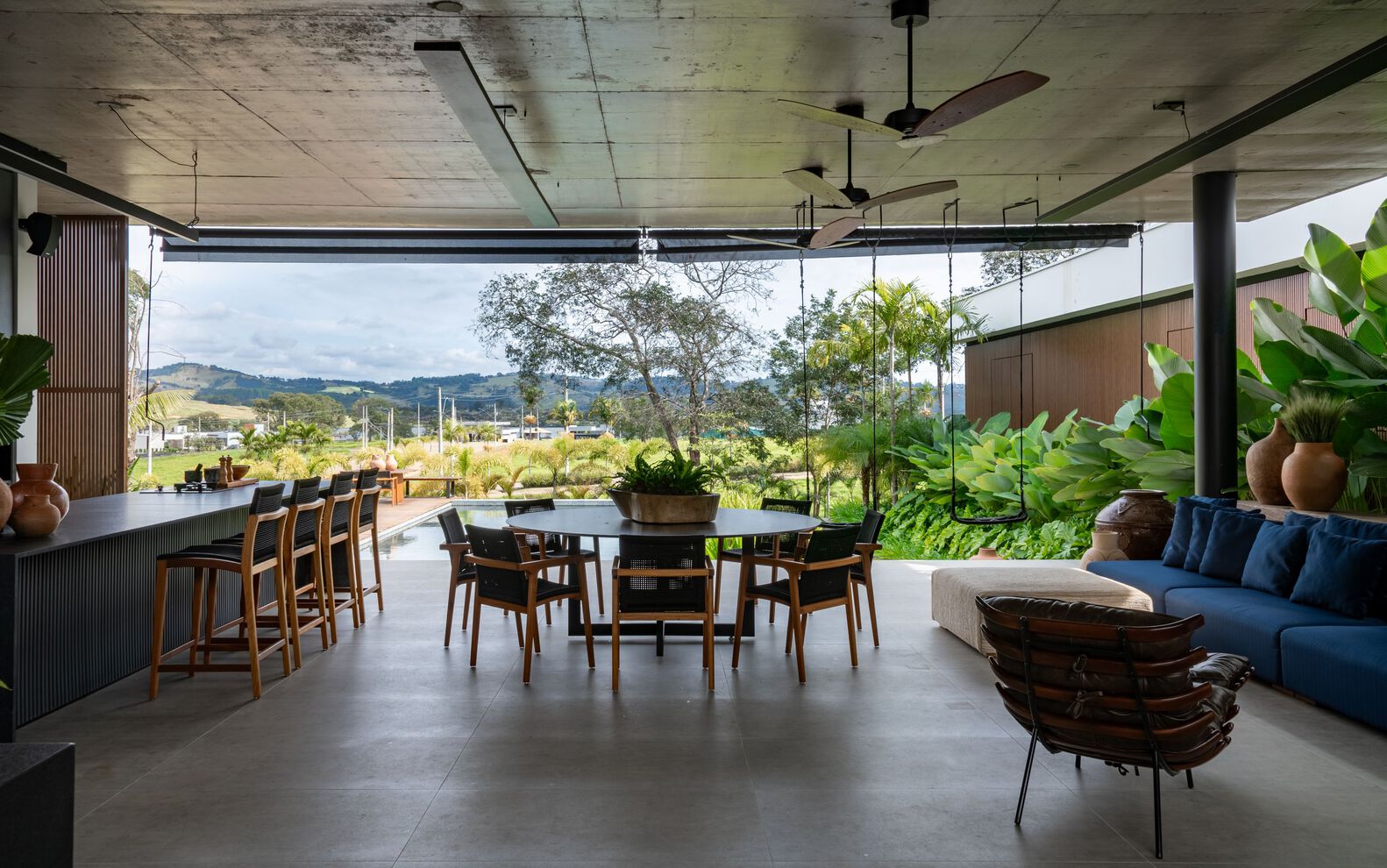 兄弟情深的个性化混凝土夏屋丨Mateus Monteiro-12