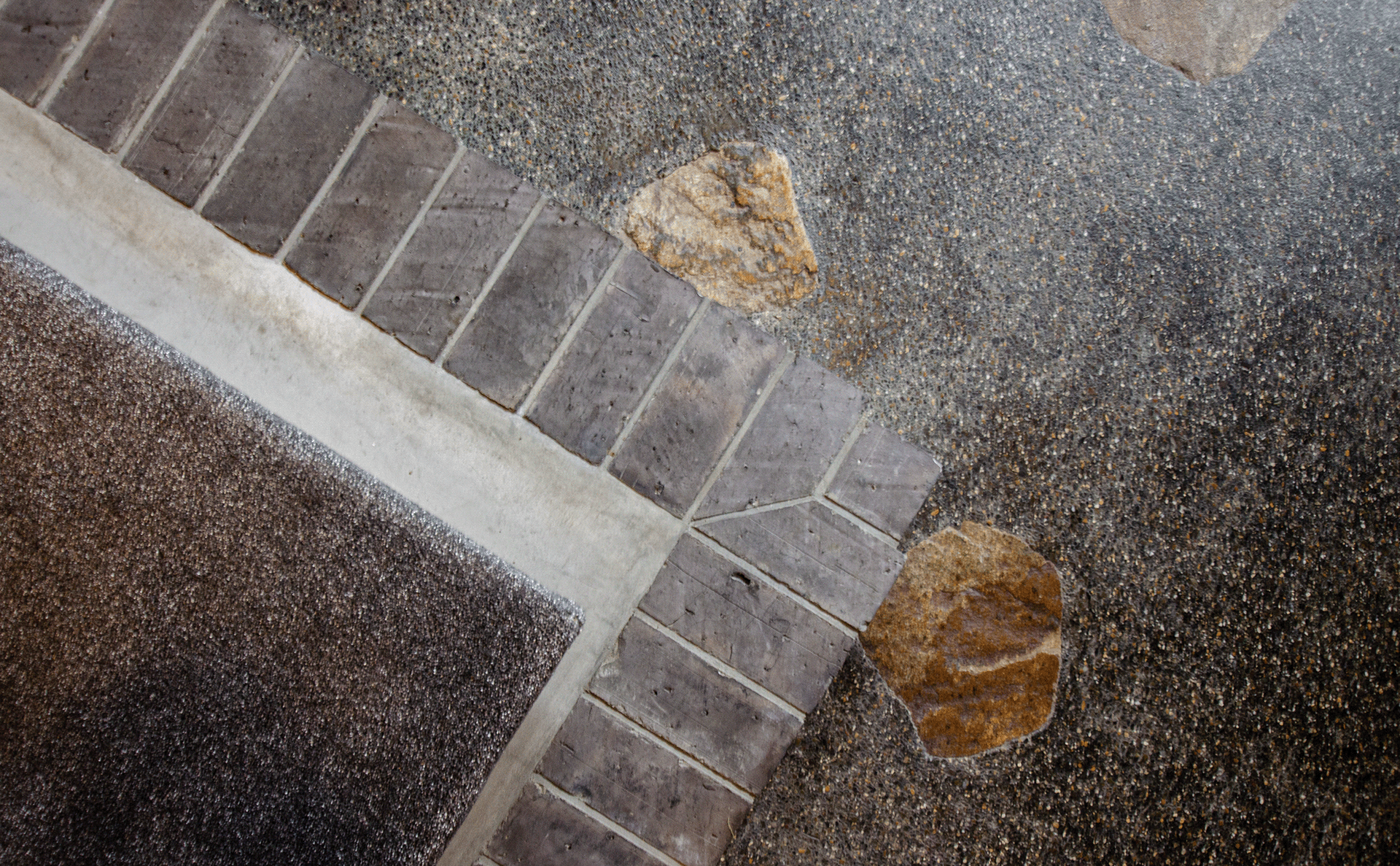 光月(注:MITSUKI在日语中可能对应光月,比如《火影忍者》里有角色光月桃地再不斩,光月罗马音就是MITSUKI ,当然也可能有其他人名、地名等对应,但需结合具体语境,这里暂按常见人名姓氏处理) 丨日本京都丨AtSpace Architects-24