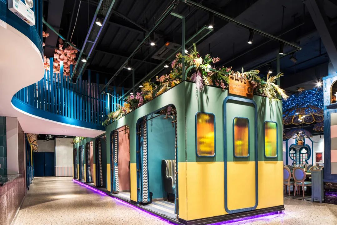 钱磊 | 餐饮空间不止餐饮，五光十色的视觉盛宴-83