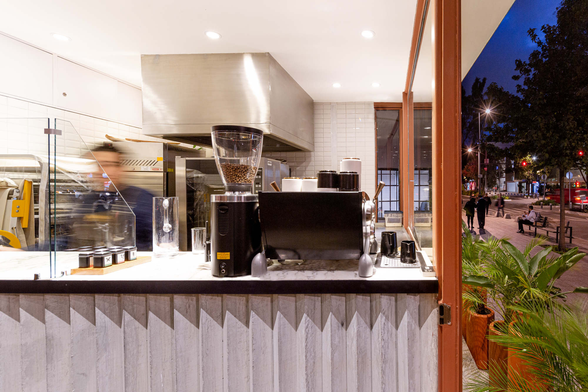 Mexican Restaurant Masaryk / Vrtical-35