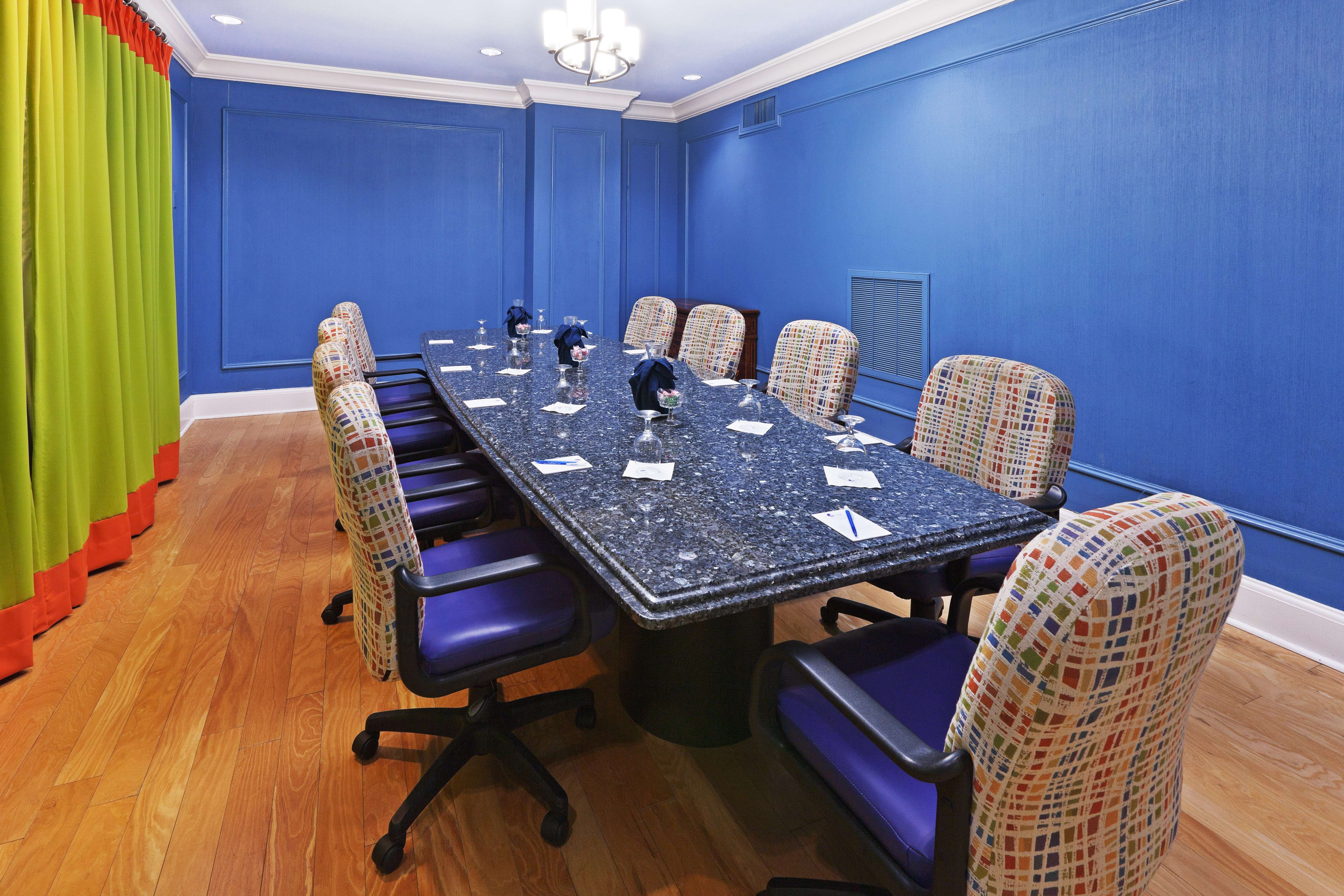 HOTEL INDIGO DOWNTOWN-34