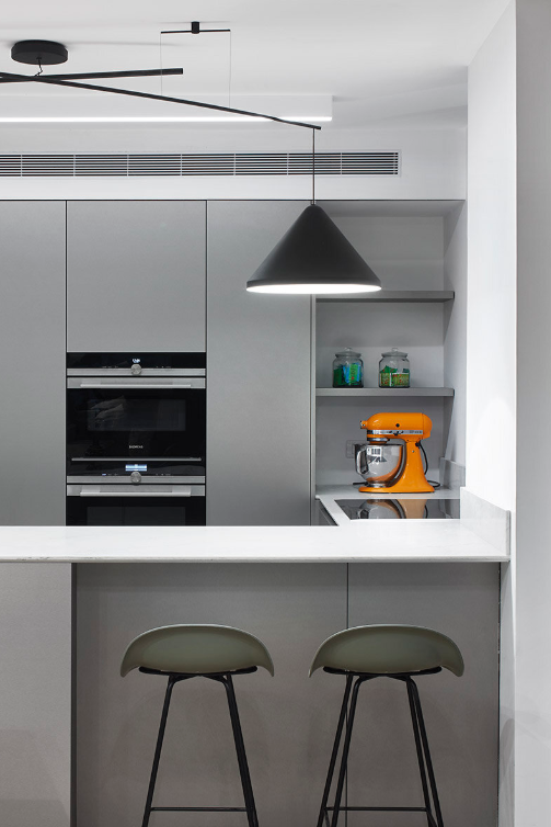 以色列简约住宅的宽敞魅力-14