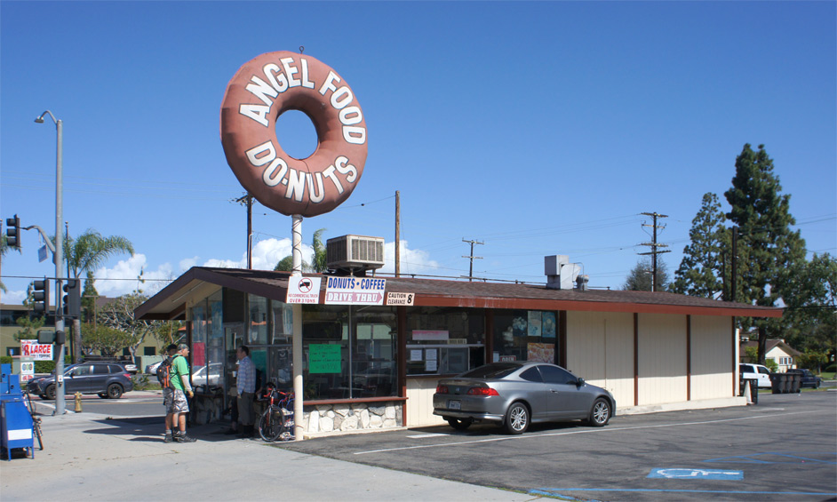 洛杉矶巨型甜甜圈自行车之旅相关店铺建筑丨美国洛杉矶丨Henry Goodwin,Richard Bradshaw等-23